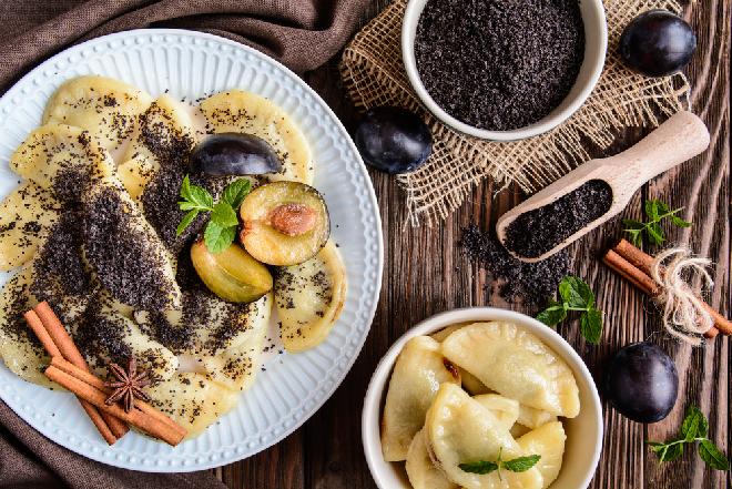 Pierogi z białym makiem i ryżem