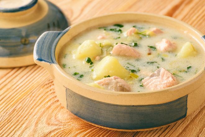 Zupa łososiowa z menu beszamel